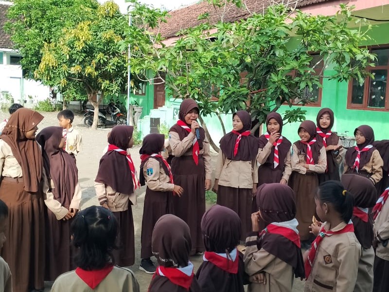 PEMBIASAAN PEMBACAAN AQOID SEIKET SETIAP HARI JUM'AT DI SDN 5 KEDUNGLO